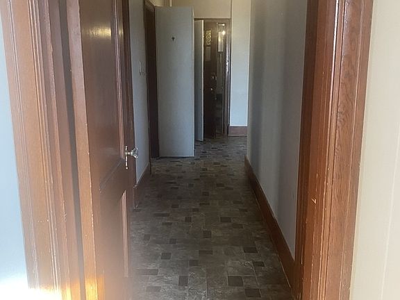 5th image of 2210 15th Ave #E