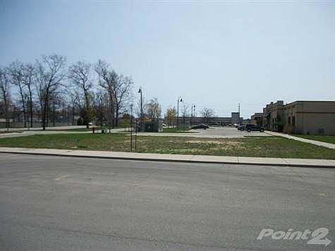 2nd image of 1015 S Garfield Ave