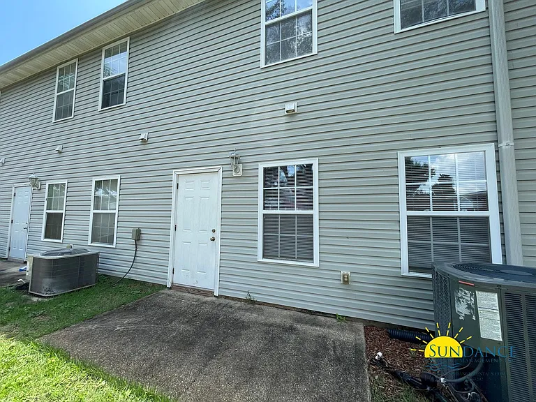 117 Tooke St — Photo 24