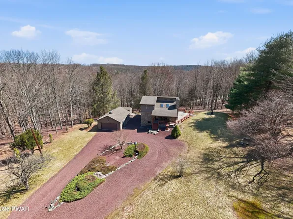 16 Squirrel Mew, Lake Ariel, PA 18436