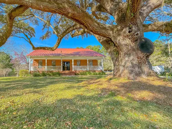 998 Bannerman Rd, Tallahassee, FL 32312