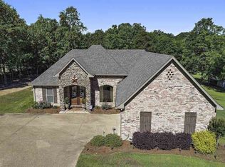 128 Nolan Ln, Brandon, MS 39047
