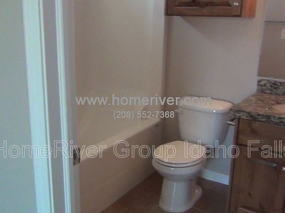 4th image of 2910 N Golden Rod Dr