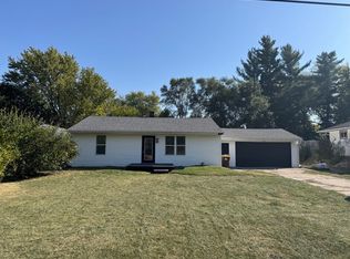 9418 Ritter Dr, Machesney Park, IL 61115
