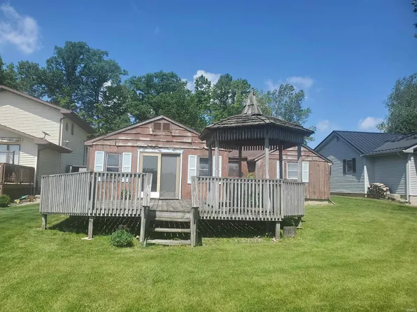 7340 N Brown Rd, Columbia City, IN 46725