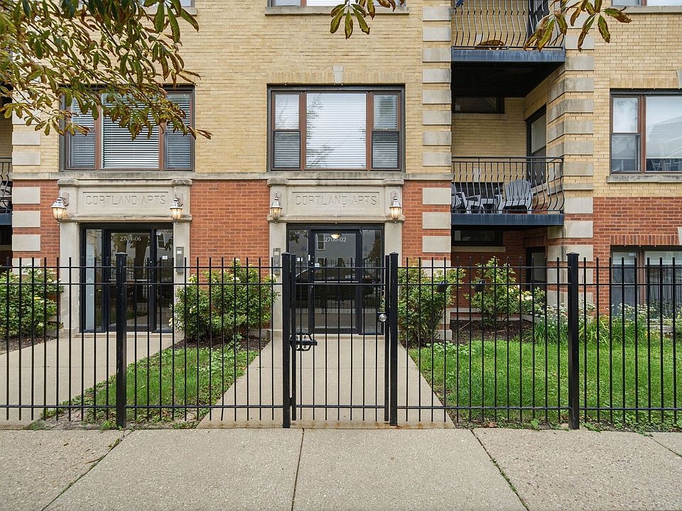 1st image of 2700 W Cortland St APT G