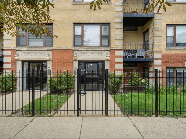 2700 W Cortland St APT G, Chicago, IL 60647