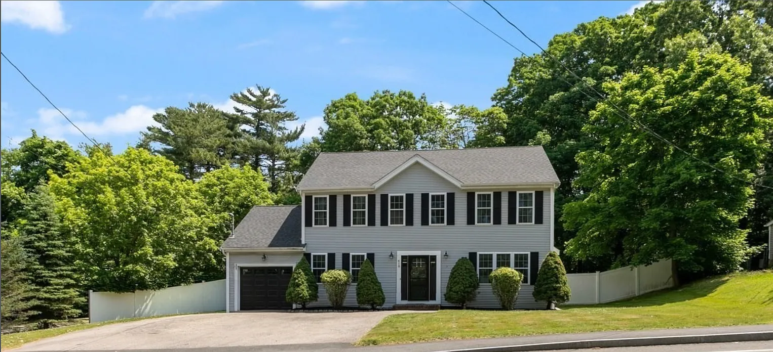 3 bed, 1.5 bath, 1872 sqft, $4,100 — Photo 2