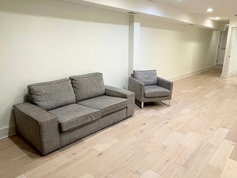 1351 Irving St, NW — Photo 7