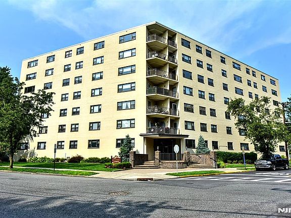 2nd image of 25 Grand Ave APT 2J