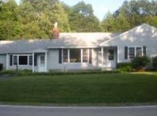 56 Gault Rd, Bedford, NH 03110