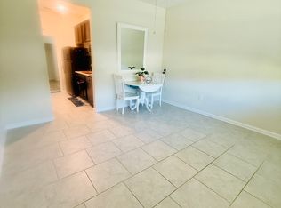 333 Citrus Pointe Dr #B, Davenport, FL 33837