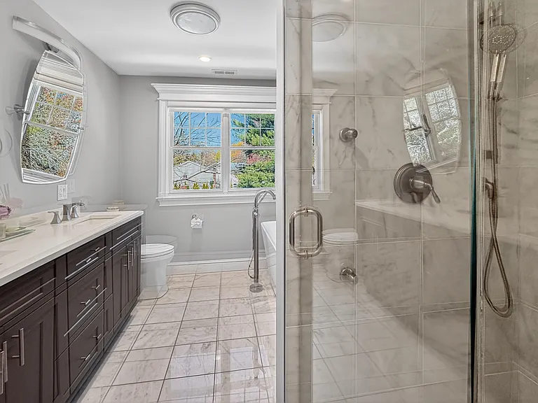 16 Walsh Rd — Photo 20
