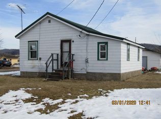 1000 S 7th St, Prairie Du Chien, WI 53821