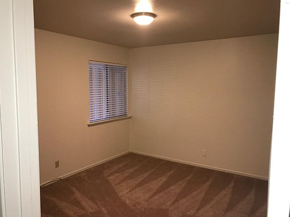 4th image of 1720 48th Ave APT C