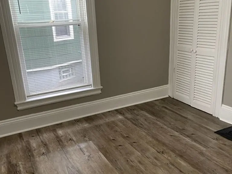 018-020 Edmonds St — Photo 8