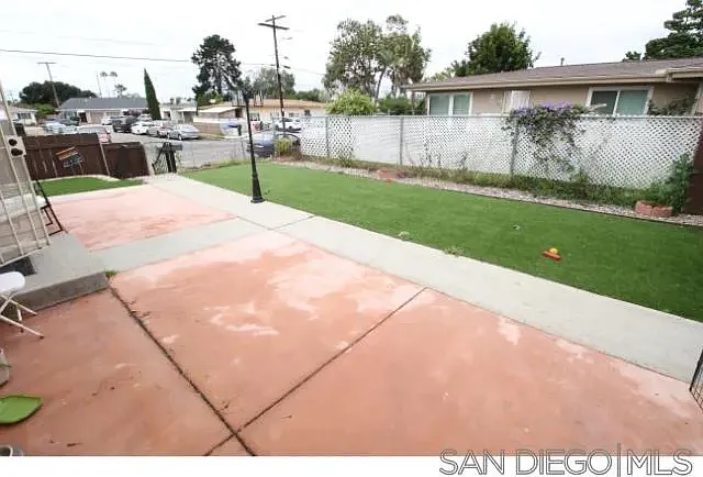 4917 Coconino Way — Photo 2