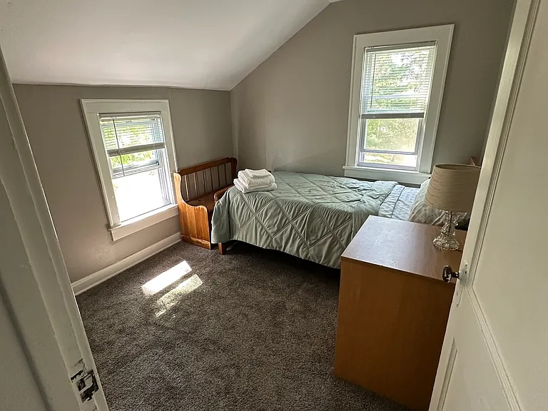 218 County Road B2 W #2 — Photo 13