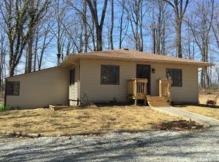 1763 N Pike Rd, Bedford, IN 47421