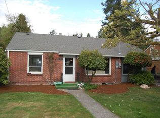 16554 5th Ave NE, Shoreline, WA 98155
