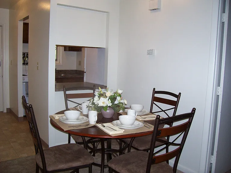 Ashlea Gardens — Photo 24