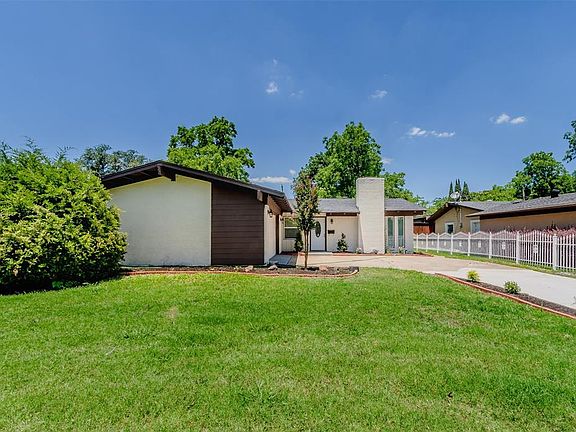 2nd image of 3039 Satsuma Dr