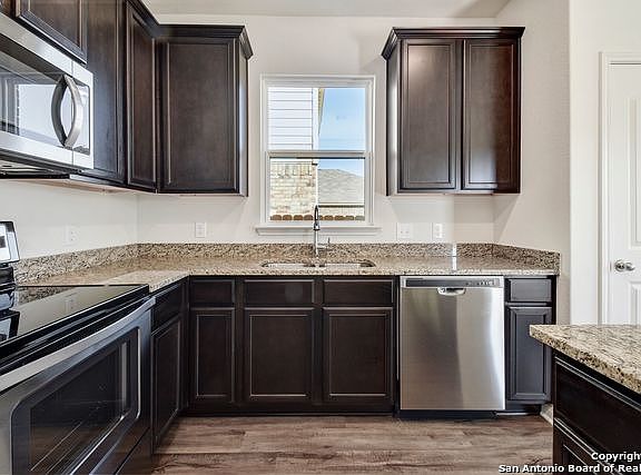3rd image of 6320 Juniper Way