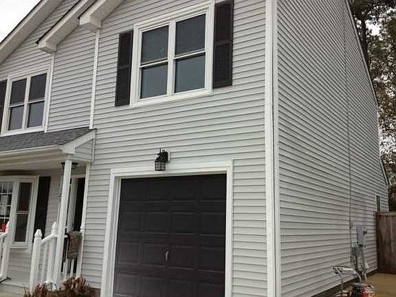 3rd image of 123 Berkshire Blvd