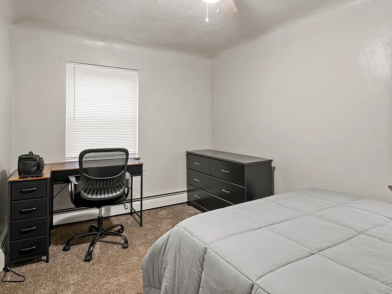 415 Volkert Pl — Photo 7