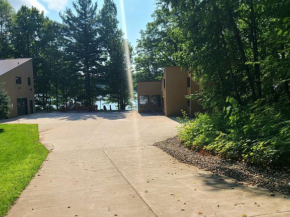 3rd image of N3874 Lake Of The Pines Rd