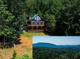 105 Lucky Leaf Ln, Murphy, NC 28906