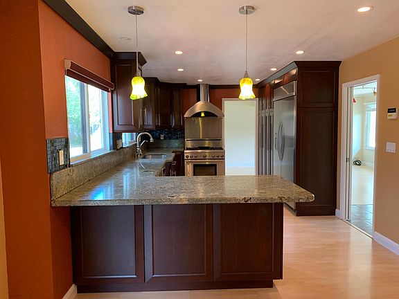 2nd image of 3663 Shady Hollow Ct