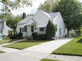 3660 Prairie Ave photo 1