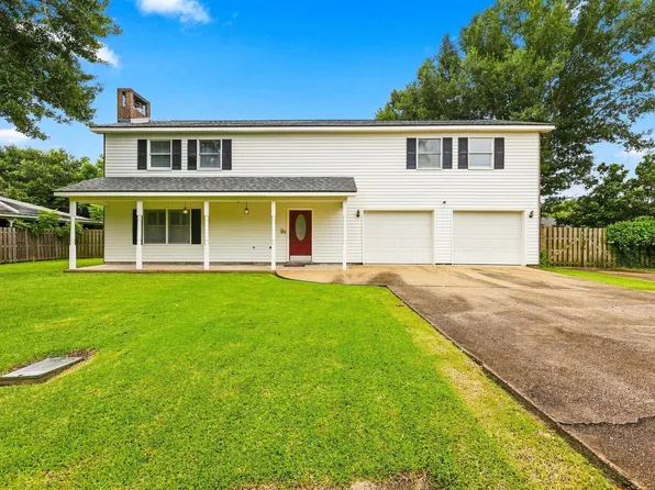 813 Edgewood Dr, Thibodaux, LA 70301