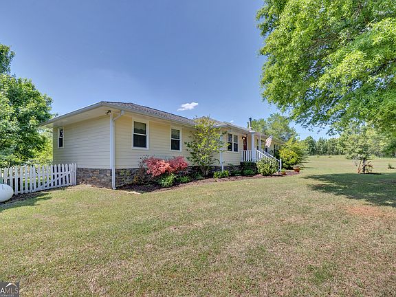 5th image of 1700 Aqua Rd
