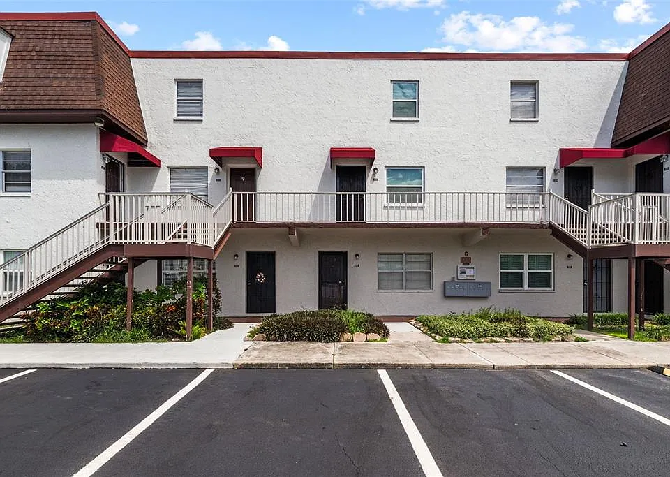 9013 Tudor Dr #103