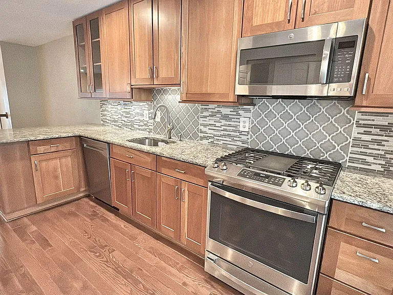 5111 Heritage Ln — Photo 19