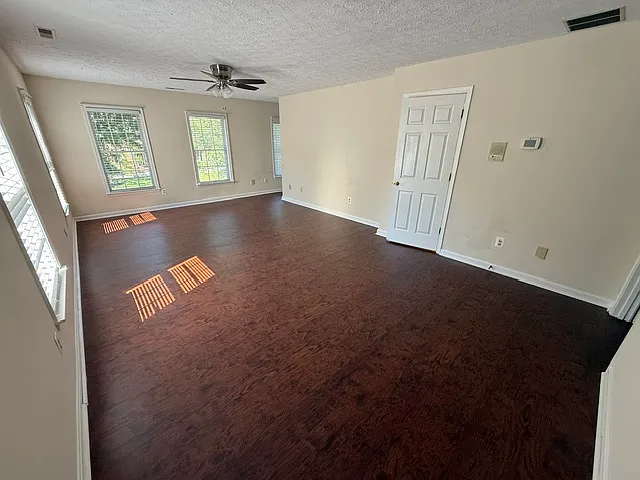 101 Tarks Ln — Photo 17
