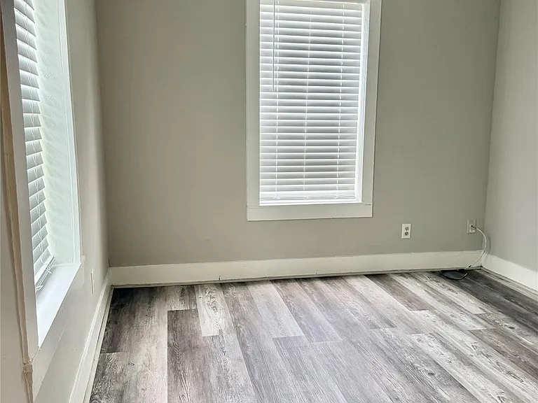 5003 Terry St — Photo 16