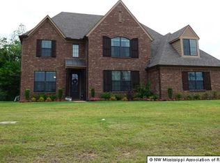 4168 Mitchell Pl, Olive Branch, MS 38654