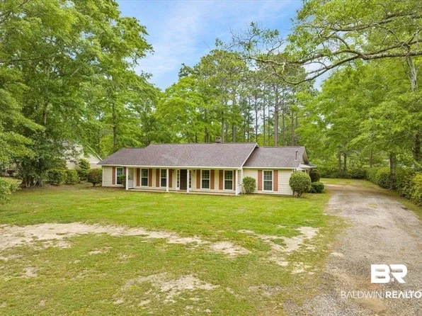 8908 Red Creek Dr S, Semmes, AL 36575