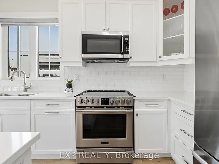 142 Sycamore St — Photo 25