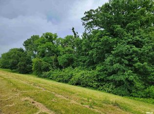 3207 53rd St #A, Moline, IL 61265