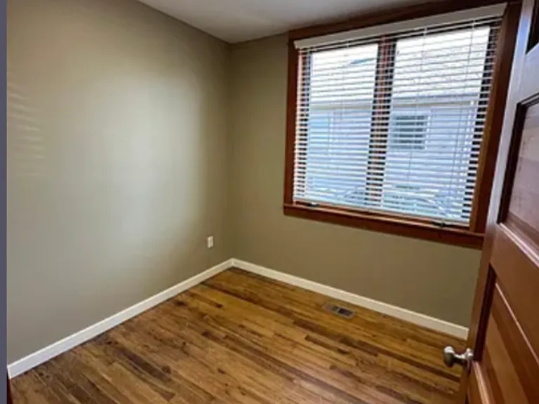 534 NE Russell St — Photo 7