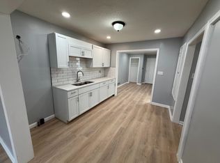 5004 E 39th St, Kansas City, MO 64128