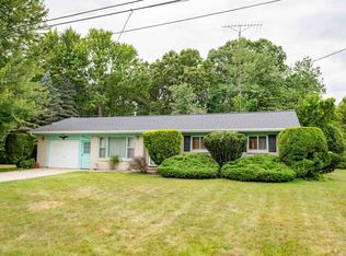 1528 Belmont Dr, Mount Pleasant, MI 48858