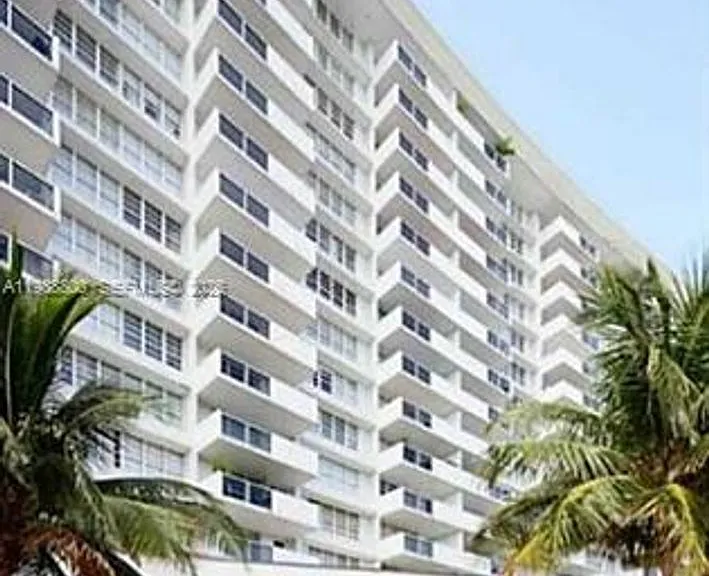 100 Lincoln Rd #314-B — Photo 40