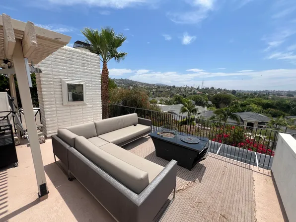 7027 Estrella De Mar Rd #63, Carlsbad, CA 92009