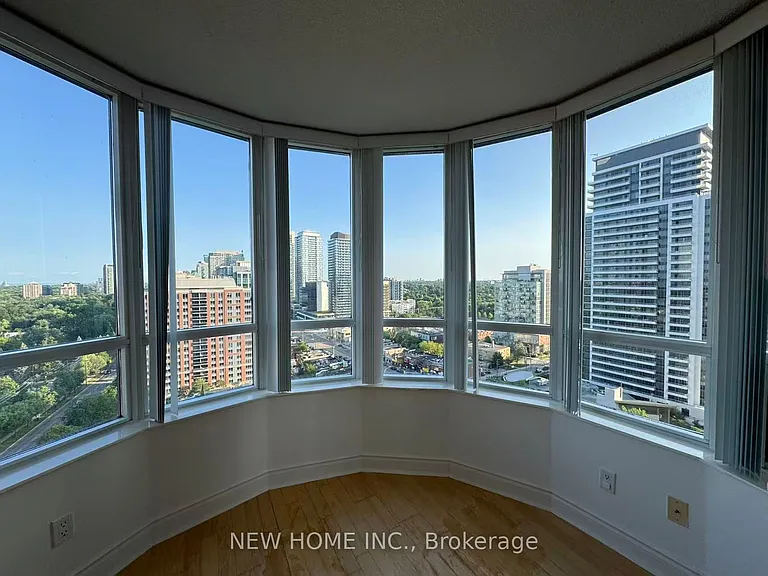 15 Northtown Way #1627 — Photo 2