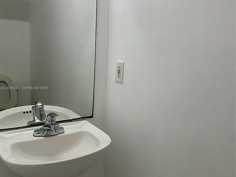 824 Summit Lake Dr — Photo 6